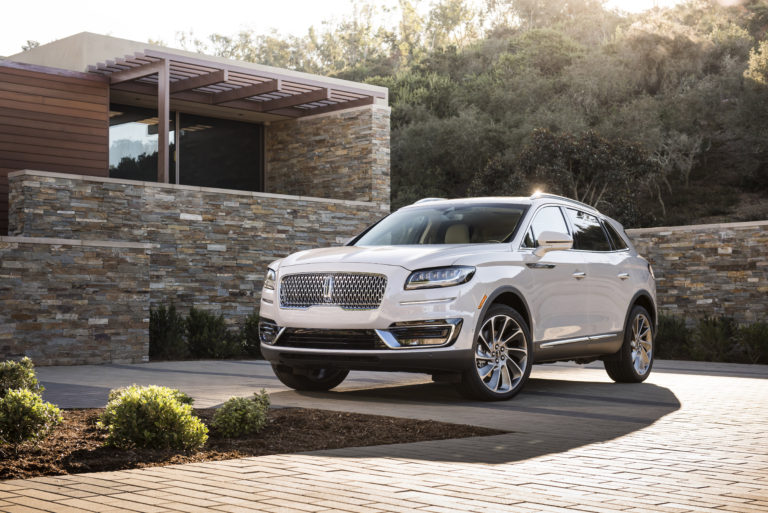 2019 Lincoln Nautilus: A real name and styling to boot