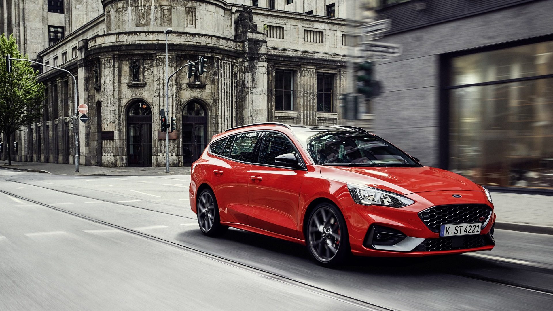 2019 Ford Focus ST Wagon 1