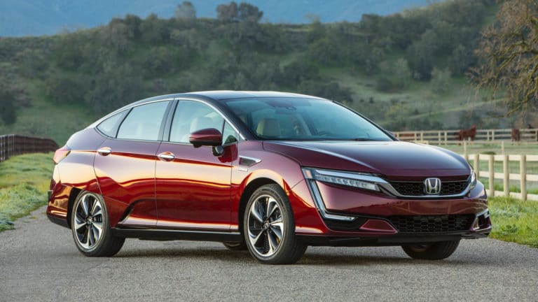 2019 Honda Clarity or 2019 Toyota Prius Prime: Reader Questions