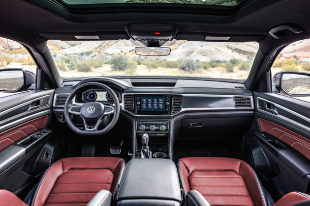 2020 Volkswagen Cross Sport interior