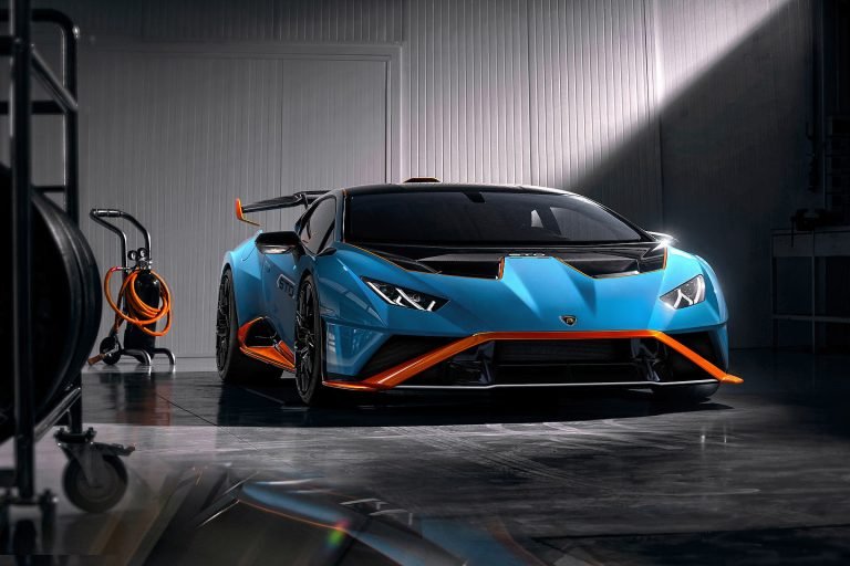 The New Lamborghini Huracán STO Is Not For The Faint Of Heart