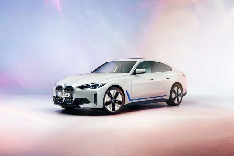 2022 BMW i4