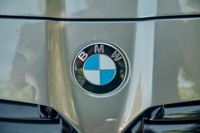 BMW and Mercedes Show Increase in Profits Despite Lower Sales
