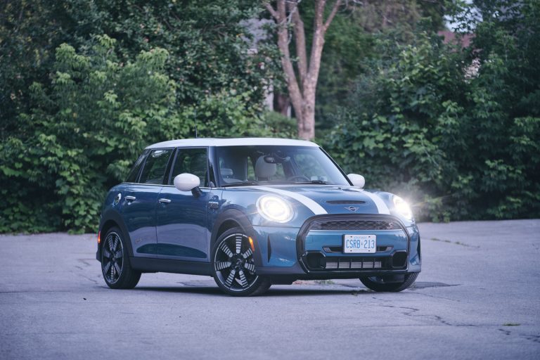 Should You Buy a 2022 MINI Cooper 5-door?