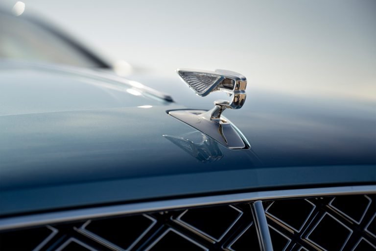 Bentley Delayed its First Electric Vehicle until 2026
