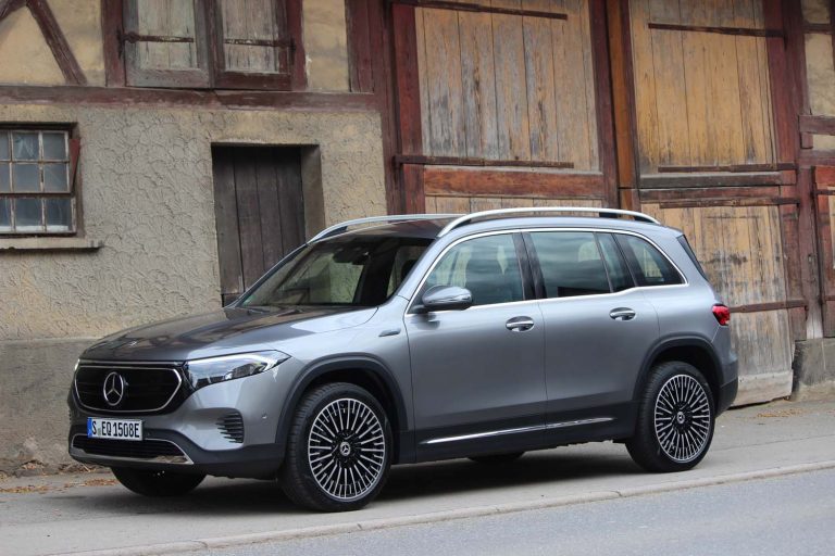 2022 Mercedes-Benz EQB | Photo: Dan Heyman