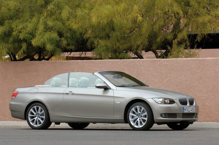 2007 BMW 3 Series Convertible | Photo: BMW
