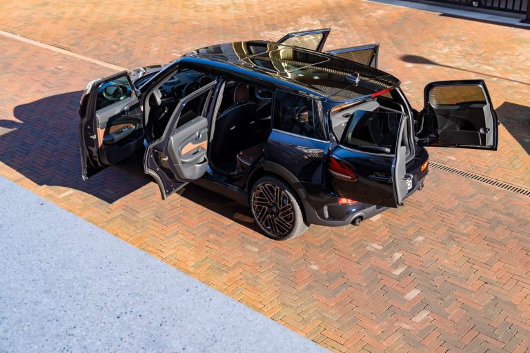 Mini Clubman Closes Quirky Rear Doors for Last Time