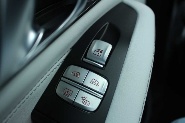 2023 BMW X7