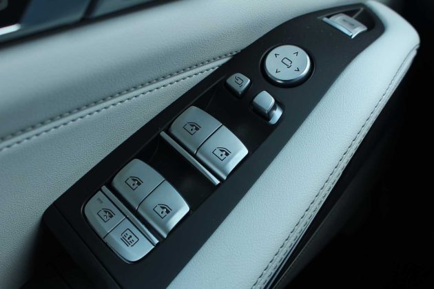 2023 BMW X7