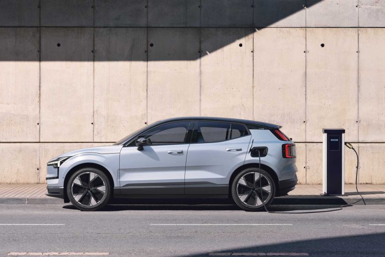 2025 Volvo EX30