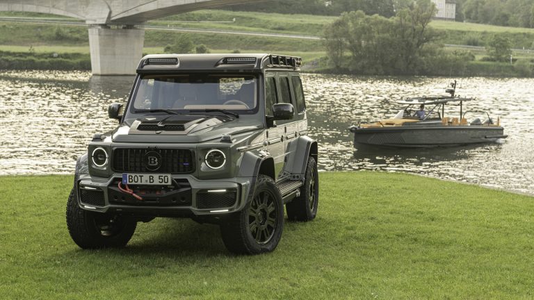 BRABUS 800 4x4² Stealth Green, BRABUS Shadow 900 Stealth Green Signature Edition