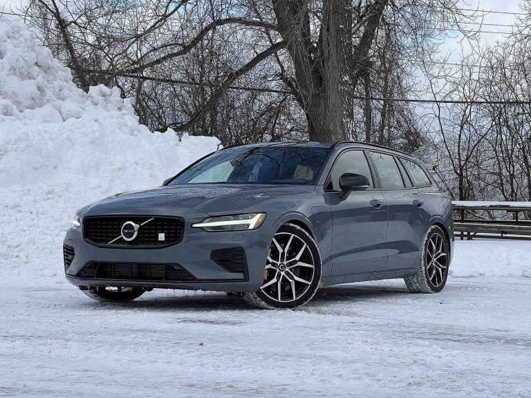 Should You Buy a 2024 Volvo V60 Polestar Engineered?