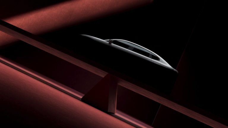 Volvo to Launch First EV Sedan, ES90, in March