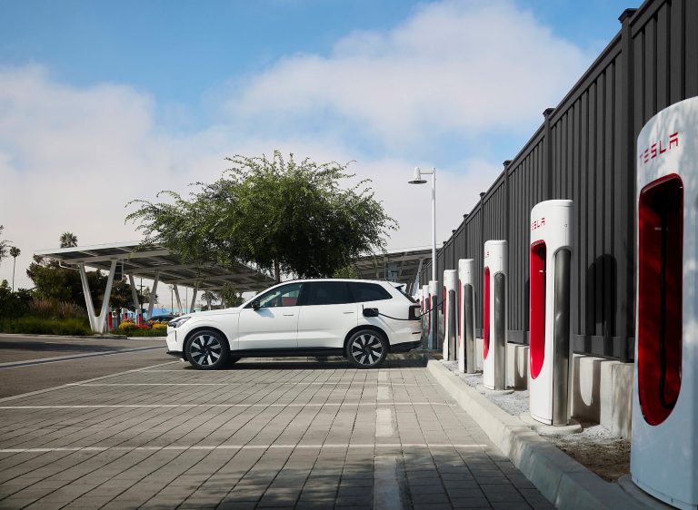 Trump Orders Review of EV Subsidies, Pauses Federal Funding