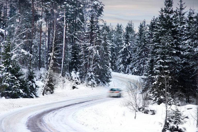 How to Choose the Right Winter Tires for Your Vehicle