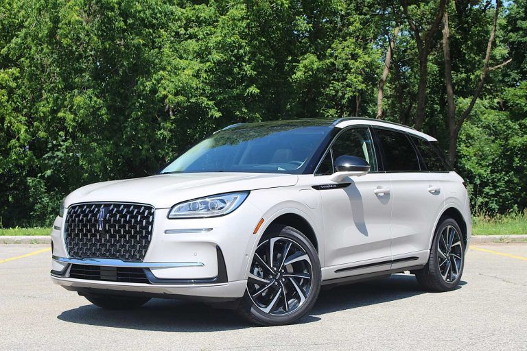 2024 Lincoln Corsair
