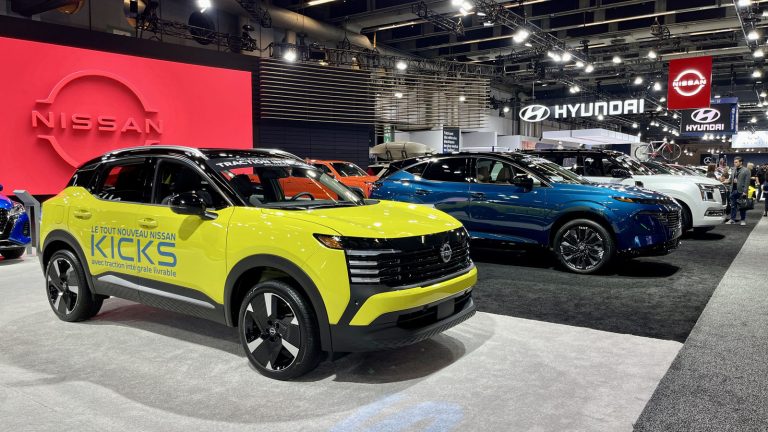 Nissan at Montreal International Auto Show | Photo: Germain Goyer