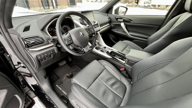 2024 Mitsubishi Eclipse Cross | Photo: Germain Goyer