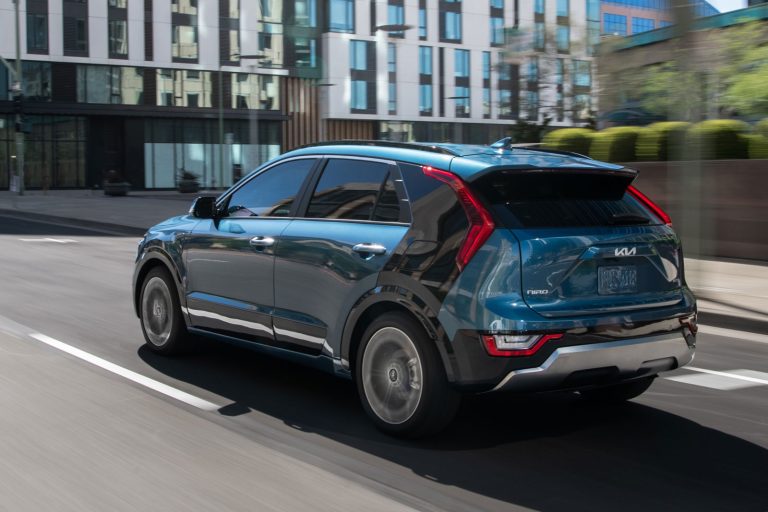 Kia to End Niro PHEV Sales in North America for 2026
