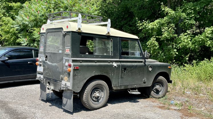 Land Rover Defender | Photo: Germain Goyer