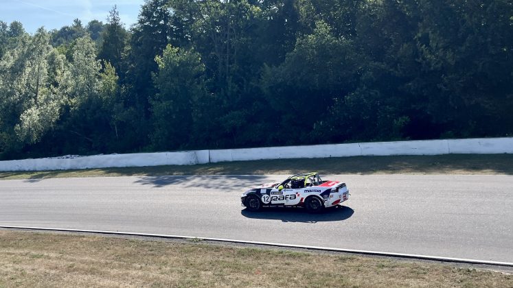 Mazda MX-5 Cup at Canadian Tire Motorsport Park (Bowmanville, Ontario) | Photo: Germain Goyer
