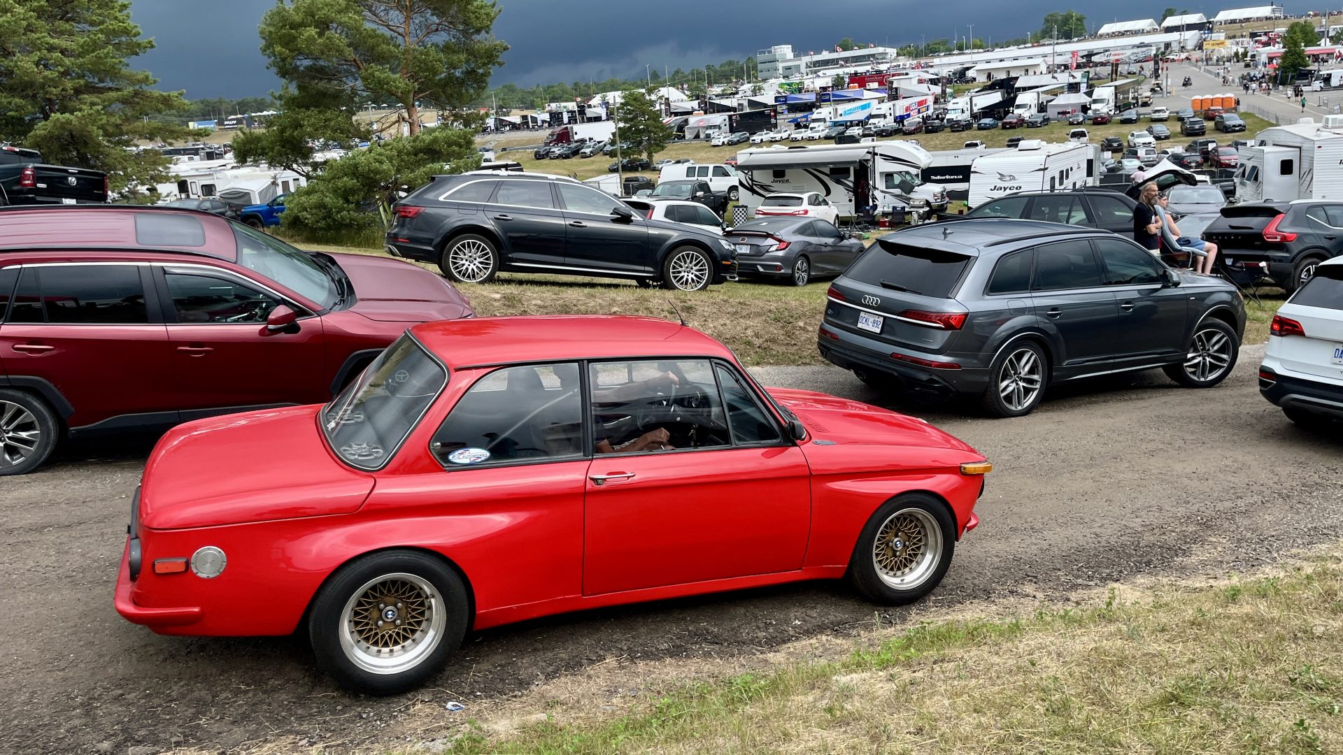 BMW 2002 “Roundie” | Photo: Germain Goyer BMW 2002 “Roundie” | Photo: Germain Goyer
