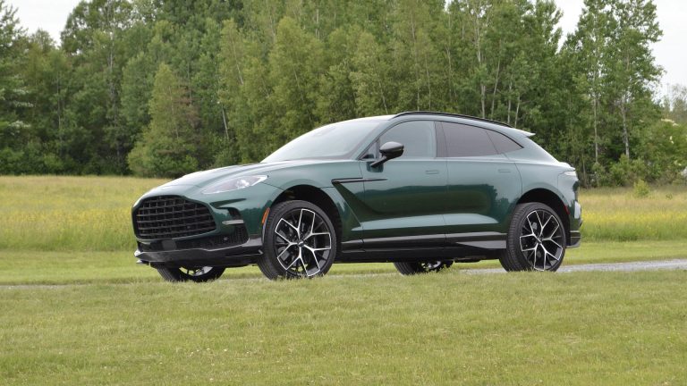 2025 Aston Martin DBX707: If James Bond Had Kids