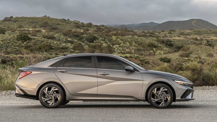 2025 Hyundai Elantra