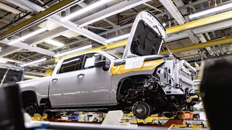 GM Layoffs in Oshawa Trigger Federal Funding Recovery Effort
