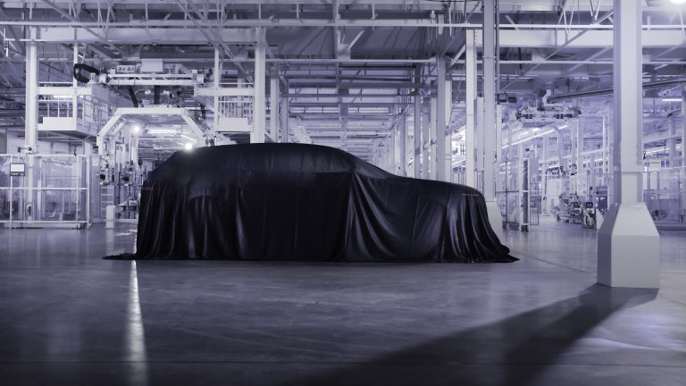 Crewe to Build Bentley’s First Electric SUV as Brand Rethinks Electrification Target