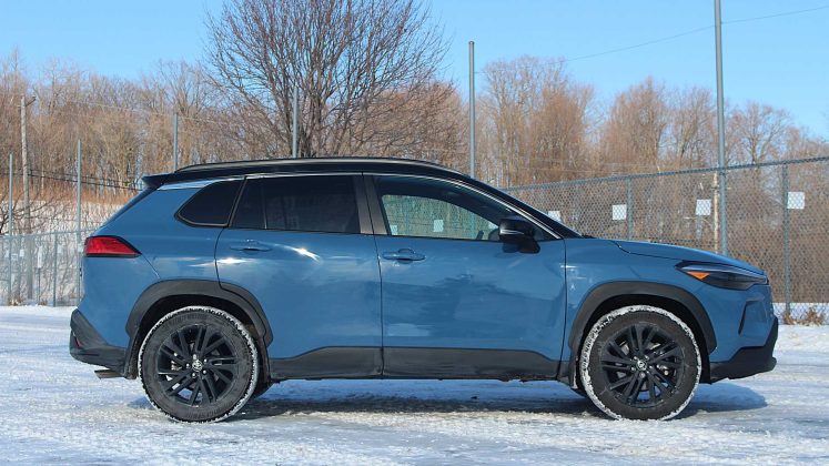 2026 Toyota Corolla Cross XSE Hybrid