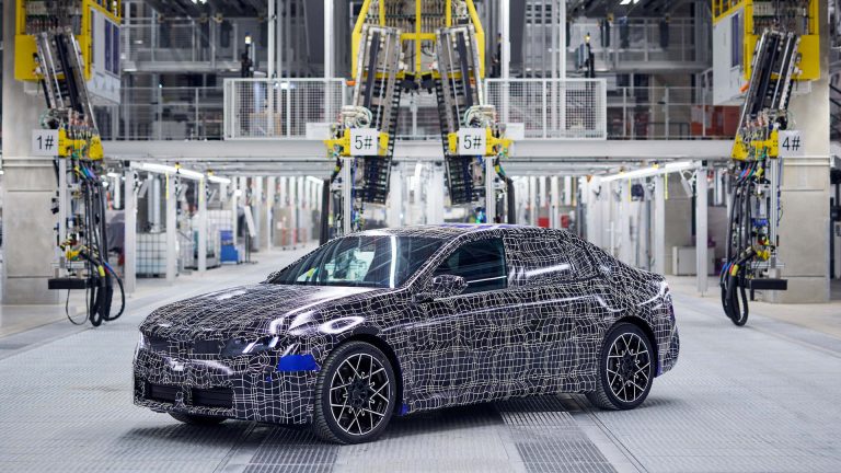 BMW Begins Pre-Series Production of Neue Klasse-Based i3 Sedan in Munich