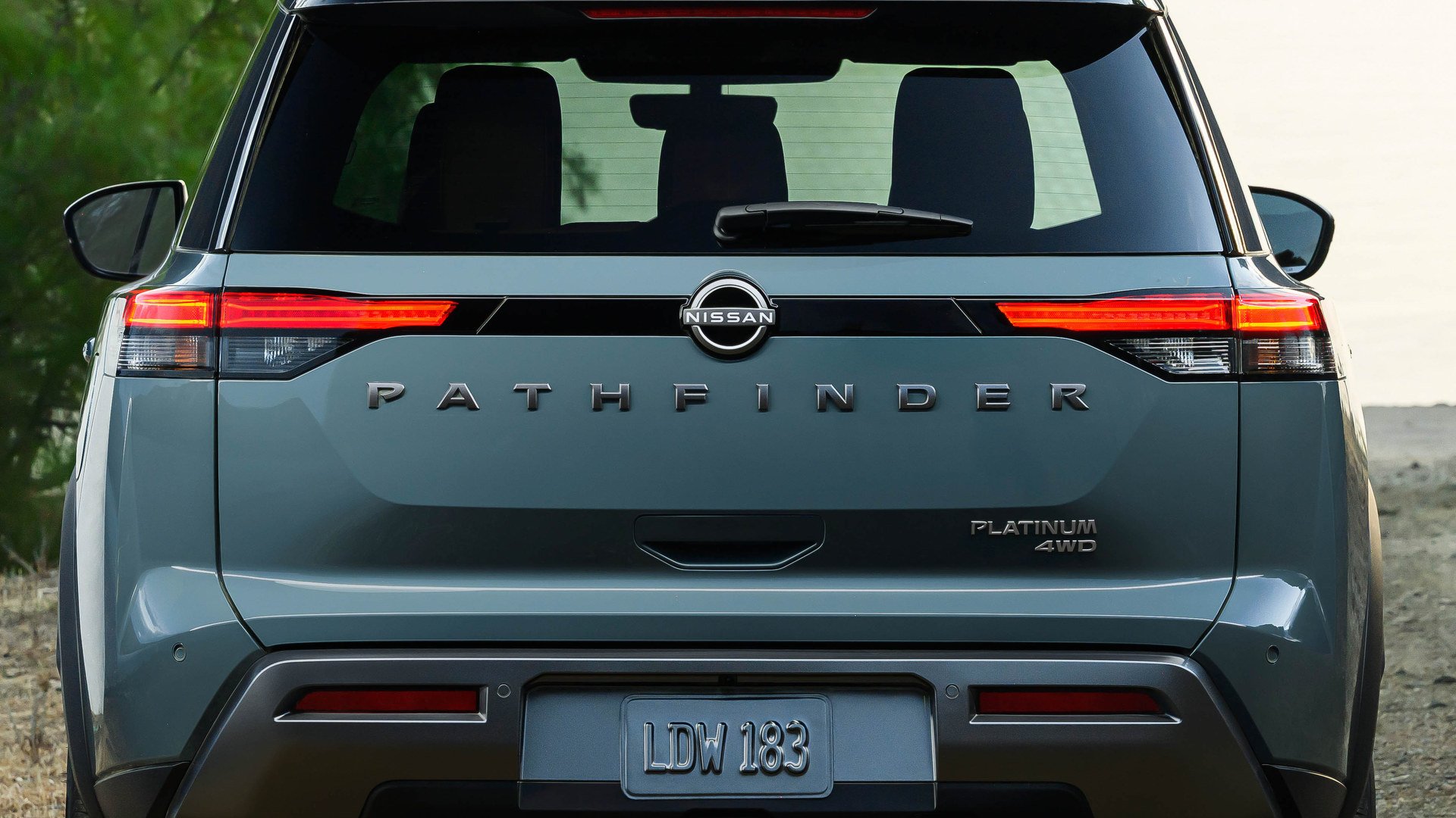 MY26 Nissan Pathfinder-3-21
