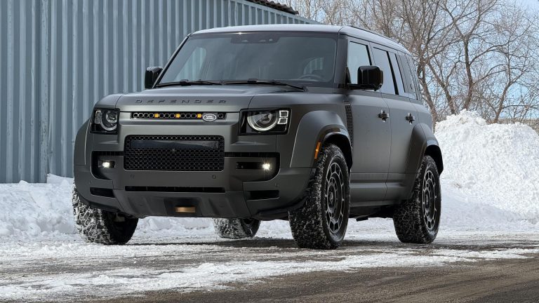 2025.5 Land Rover Defender Octa First Edition Review: Completely Irrational, Totally Brilliant