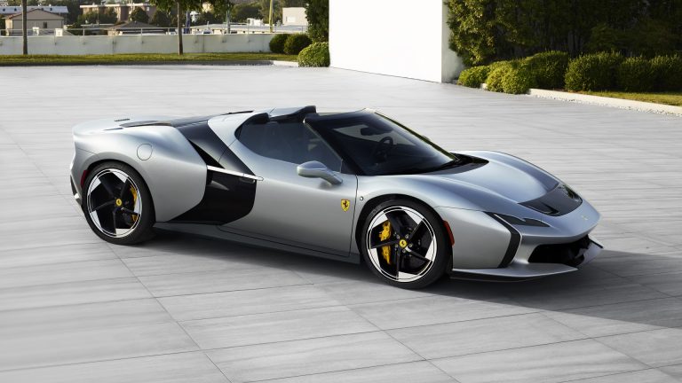 Ferrari HC25 Debuts as Bespoke V8 Roadster