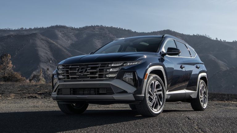 Hyundai Expands Its 2026 Tucson Hybrid Lineup