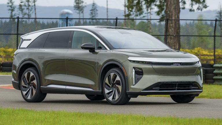 2026 Lucid Gravity Grand Touring Review The Luxury Electric SUV That Does Almost Everything