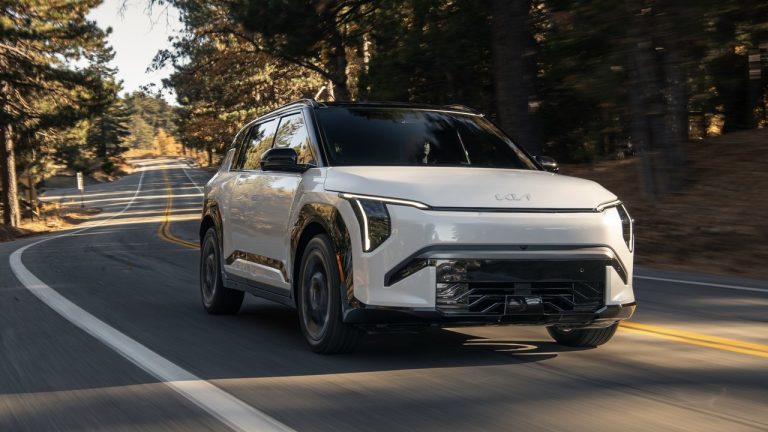 2027 Kia EV3, Canada’s Most Affordable EV, Starts at $39,744