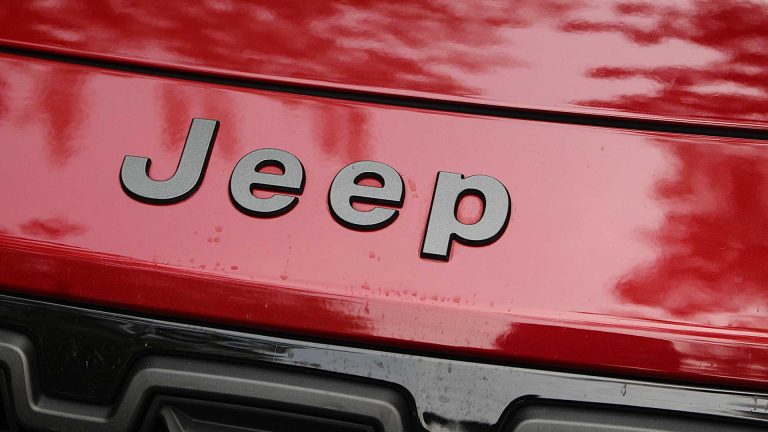 China-Built Jeeps Could Reach Canada as Brampton Talks Continue