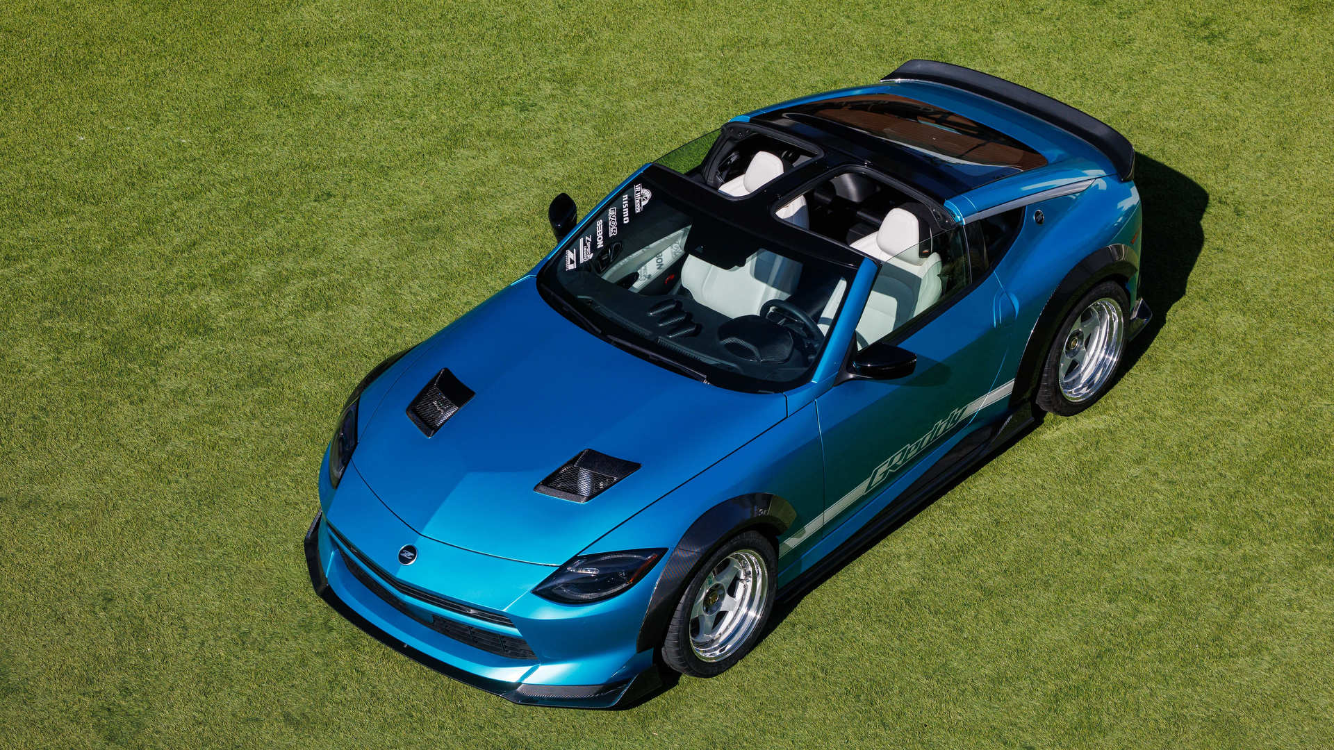 Aerial view of the Nissan Z Kaze Concept