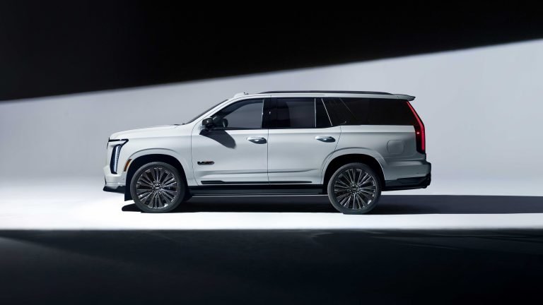 Cadillac’s 125th Anniversary Escalade-V Starts at Approximately $325,000 in Canada